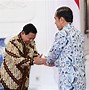 Jokowi Makan Siang Bareng Capres